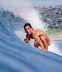 naked surfers 59a517b16ca57.jpg