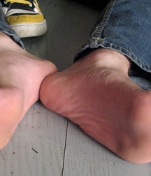 more feet 59a53f9f51ed9.jpg