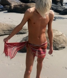 blonde boys 3 59d618cbe1c2e.jpg