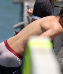white undies 59db4f89c756a.jpg