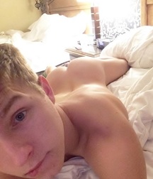 selfies 2 59f8440e12e56.jpg