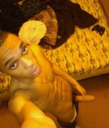 selfies 3 5a0965aac926f.jpg