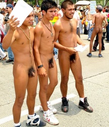 boys together 3 5a1d3a4b51bd3.jpg