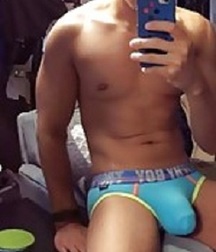 undies 5a2a724152e5e.jpg