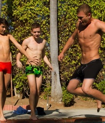 undies 5a2a727cb6db0.jpg