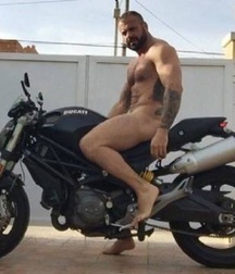 boys and bikes 4 5a30fb28d028f.jpg