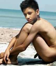 twinks of color 2 5a4cbcb4478f4.jpg