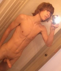 selfies 4 5a55efb162d22.jpg