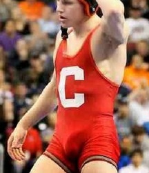 wrestler bulges 5aa8e90f8778c.jpg