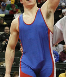 wrestler bulges 5aa8e91a4f391.jpg