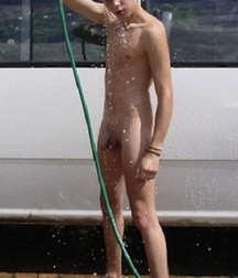 twinks 3 5ac9f4ae13766.jpg