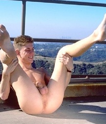 twinks 3 5ac9f4e70e613.jpg