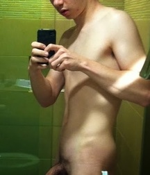 hung twinks 5b2e3111e2596.jpg