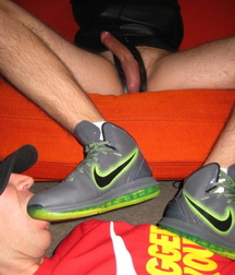 sneakers 5b55a7b97034a.jpg