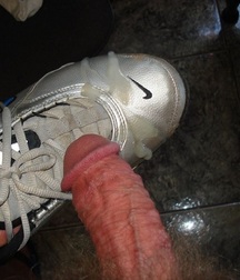 sneakers 5b55a7bed14da.jpg