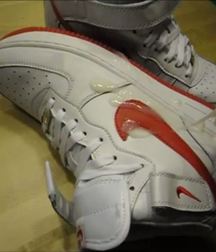 sneakers 5b55a7cd2788c.jpg