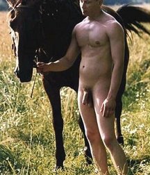 naked horsemen 2 5b78065da6e02.jpg
