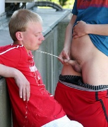 piss play 4 5b8bcec867513.jpg