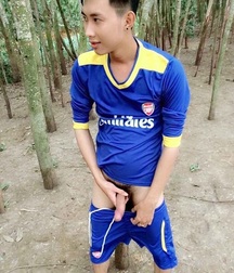 Asian boys 3 5bc70d369104b.jpg