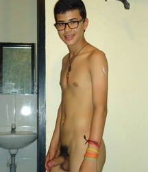 glasses 4 5bc710cce8a26.jpg