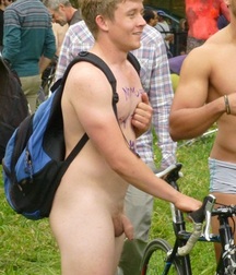 boys & bicycles 5be951f263cc2.jpg