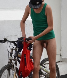 boys & bicycles 5be951fdbbdb9.jpg