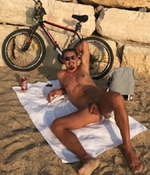 boys & bicycles 2 5bf92f367fee0.jpg