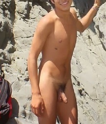 uncut guys 2 5c49963a876d5.jpeg