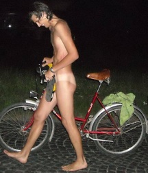 boys and bicycles 5c6fd18b92f86.jpg