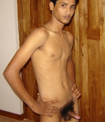 world of twinks 5cb469f07f730.jpg