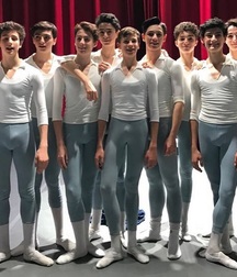 ballet boys 5ccbdd3ff304c.jpg