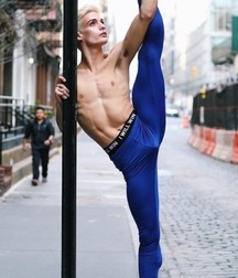 ballet boys 5ccbdd8d0854c.jpg