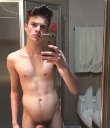 fit lads 5cefb8e4eec94.jpeg