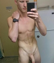fit lads 5cefb901d8350.jpg