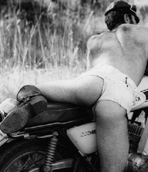 motorbike boys 5cefbbb0dd702.jpg
