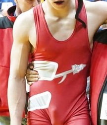 more wrestler bulges 5d11f24e86cd4.jpg