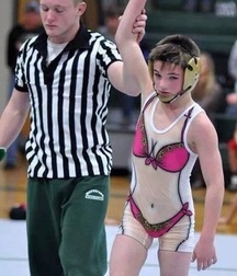 more wrestler bulges 5d11f25e78560.jpg