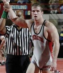 more wrestler bulges 5d11f2913b189.jpg