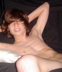 long hair lovers 5d11f72b32f09.jpg