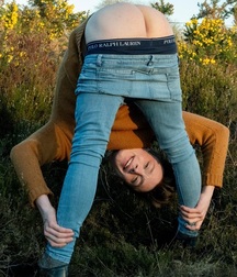 butts on show 5d36f84d6df65.jpeg