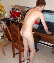 Home alone 5d8deb9fe021b.jpg