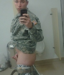 Uniforms Guys Gay Porn 5efb38e021108.jpg