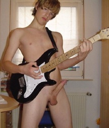 boys porn naked musicians 5f031eedefd6b.jpg