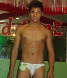 speedo guys gay tube 604a985bb2056.jpg