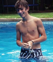 Eye Candy - Beautiful Boys Great Looking Bodies 5ee8a6d50a7f7.jpg