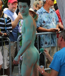 Naked in public 2 5d6c15fc2ae0d.jpg