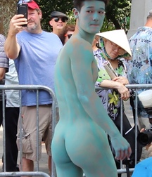 Naked in public 2 5d6c16012b7c9.jpg