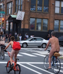 Naked in public 2 5d6c16604c5b9.jpg