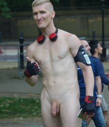 Naked in public 2 5d6c168ea359b.jpg