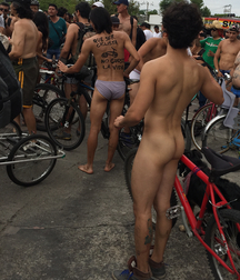 Naked in public 3 5d7b400b099f6.jpg